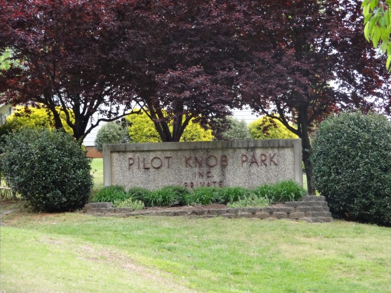 Pilot Knob.jpg
